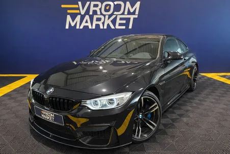 BMW M4 2015 - Pack Carbone - HUD - Sièges électriques chauffants - Suivi Complet