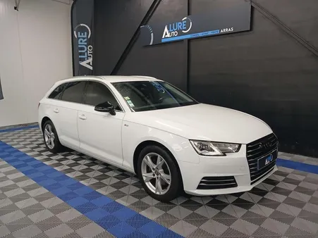 AUDI A4 BREAK 2.0 TDI - 150ch - Boite Auto 7 - Pack Extérieur S line - Virtual Cockpit - Sièges chauffants
