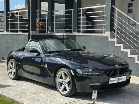 BMW Z4 2.0l Facelift /Cuir / Capote élec. / Jantes 18