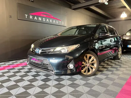 TOYOTA AURIS Hybride 136h Dynamic - SIEGES CHAUFFANTS - CAMERA - ENTRETIEN A JOUR