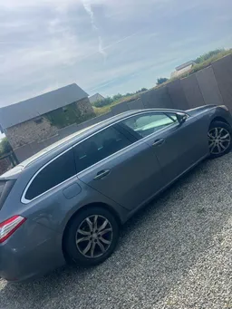 Peugeot 508. SW