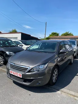 Peugeot 308 II 1.6 BlueHDi 100ch 6 cv Style
