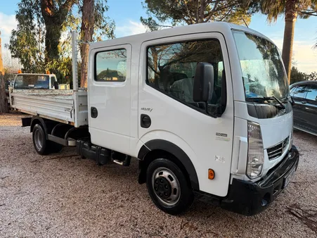 Renault Maxity Double Cabine Benne