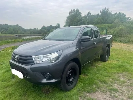 Toyota hilux 2,4 d