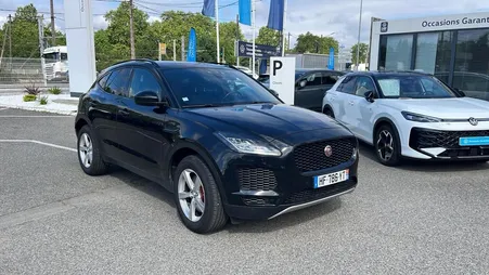 Jaguar E-PACE 150 ch ATTELAGE/TOIT PANO/ GARANTIE 12 MOIS/AFFAIRE LMDAUTO