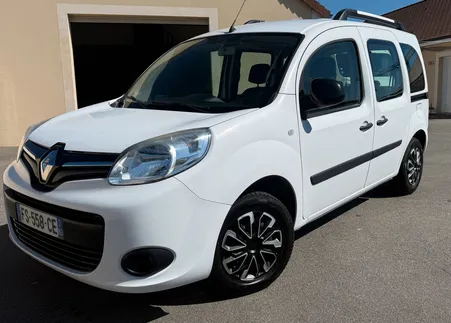 Kangoo II 1.5 blueDCI Clim / attelage 5 places