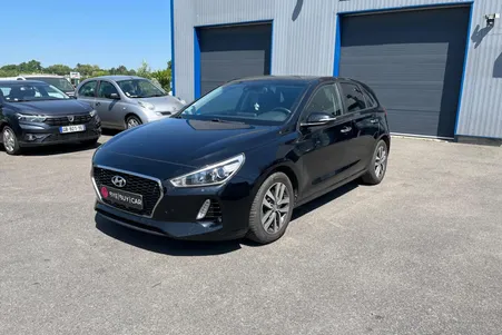 HYUNDAI I30 1.6 CRDi 110 BVA DCT-7 5 PORTES Edition #1 ENTRETIEN HYUNDAI CARNET 308 MEGANE CLIO KIA