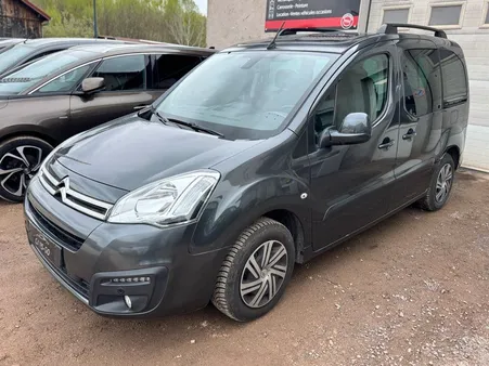 CITROËN BERLINGO 1.6 BlueHdi 100 ETG6 shine