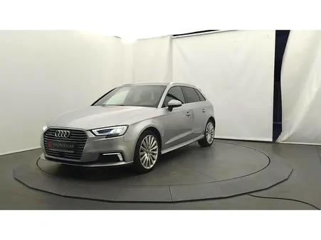 AUDI A3 Sportback 1.4 TFSI e-tron - 204 - BV S-Tronic 8V SPORTBACK S line PHASE 2 Garantie 12 mois