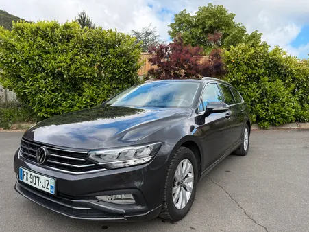 Volkswagen Passat SW PHII 20 TDI 122ch Dsg7 Business. 1 ère main. Caméra GPS 70000 kms TVA