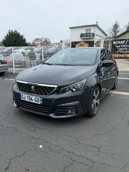 Peugeot 308 II GT Line 2.0 BlueHDi 180 EAT8 GT Line – 2.0 HDi 180 – EAT8 – Toit panoramique – 2018 – Très bon état