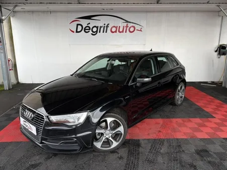 Audi A3 sportback 1.4 TFSI e-tron 204 Ambiente S tronic 6