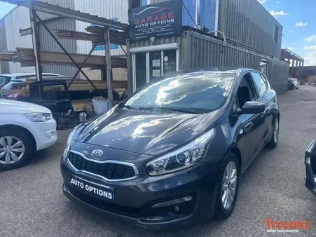Kia Ceed 1.6 CRDI 135 ACTIVE DCT BVA ISG..
