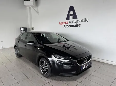 Volvo V40 II D2 120ch Momentum