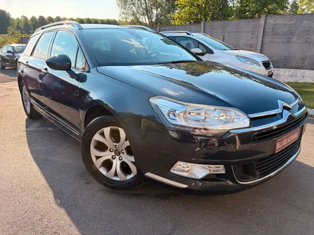 Citroën C5 III face lift 1.6 hdi tourer 115ch 135000 km garantie 12 mois