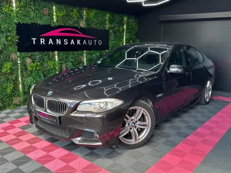 BMW Série 5 F10 530d 245 ch Sport Design ~ Suivi 100% BMW Régulateur / limiteur de vitesse Caméra...