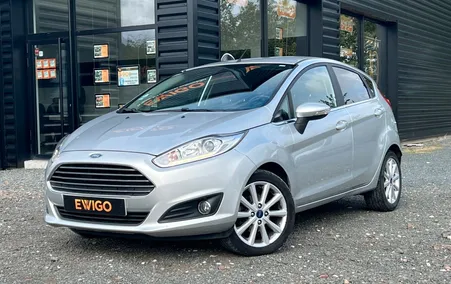 Ford fiesta 1.0 ecoboost 100 titanium
