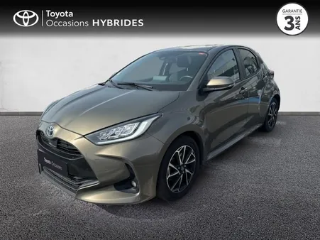 Toyota Yaris 116h Design 5p MC24