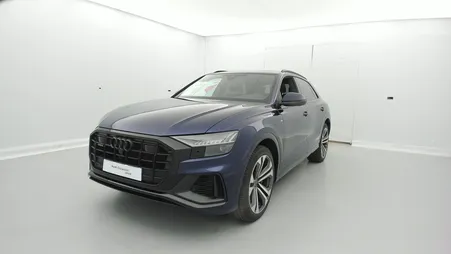 AUDI Q8 55 TFSI e 381 Tiptronic 8 Quattro S line