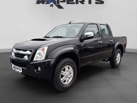 ISUZU D-MAX 3.0 TD 163Ch 4x4 BVA - Attelage - Différentiel bloquant - GPS - Régulateur de vitesse