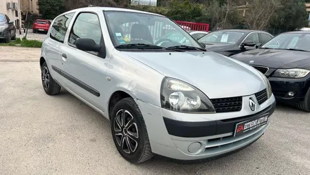 RENAULT CLIO 2 phase 2 1,2 I 75cv