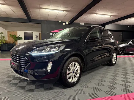 Ford kuga mhev 2.0l 150 titanium
