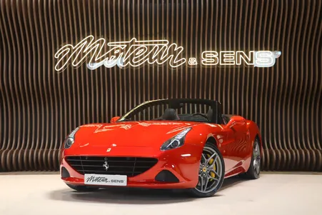 Ferrari California T 560Ch - Rosso Formula 1 2007 - Volant Carbone LEDS - Ecussons D'ailes - Entretien Complet