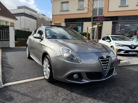 ALFA ROMEO GIULIETTA 1.4 TB MultiAir 170 ch SS Distinctive TCT / Toit ouvrant