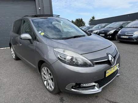 Renault Mégane SCENIC Estate III 1.6 dCi 130 FAP Energy eco2 Bose