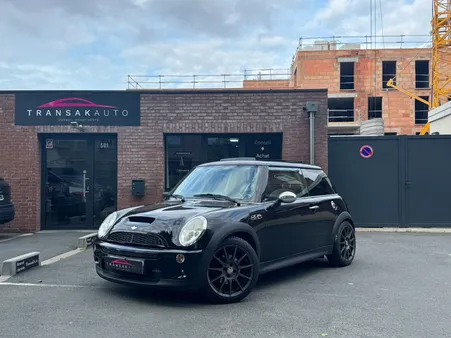 MINI MINI 1.6i - 170 Cooper S / Ligne d'échappement JCW / Sièges chauffants