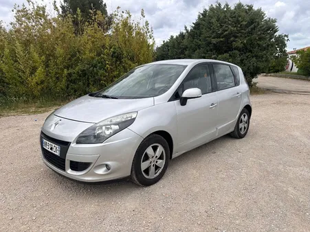 RENAULT SCENIC III dCi 105 eco2 Dynamique