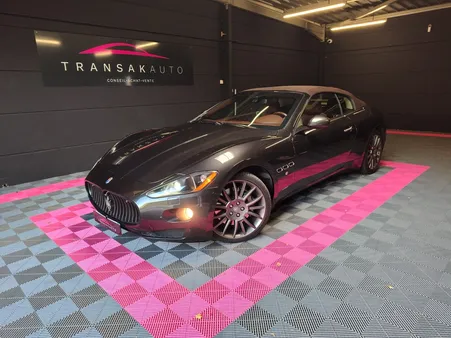 MASERATI GRANCABRIO 4.7 V8 440 A / Papiers Français / Pas de Malus