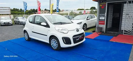 Citroën c1 / 1.0 essence 70 cv / année 2012 / ct ok