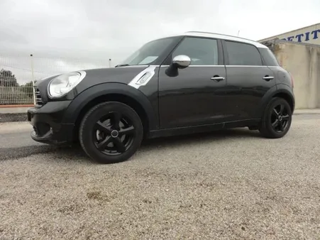 Mini Countryman R60 1,6 cooper D Business, véhicule en très bel état