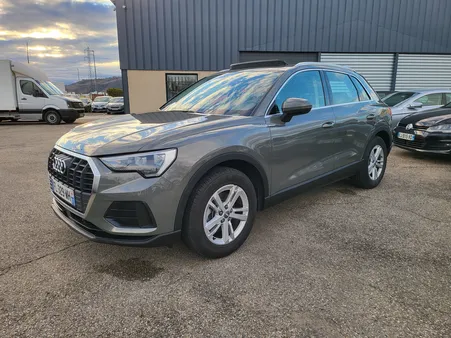 Audi Q3 35 TFSI 150 CH DESIGN