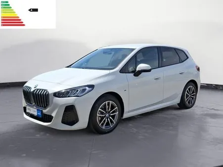 BMW Serie 2 218 Active Tourer 218d Steptronic DCT M Sportpaket, AHK, Sitzheizung, R-Kamera