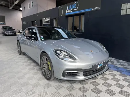 PORSCHE PANAMERA 4 E-Hybrid - 2.9i V6 - 462 - Suréquipé (35 940 euros d\'options)