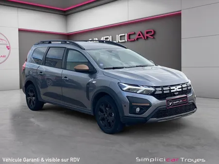 DACIA JOGGER 1.0 TCE 5 places EXTREME + Attelage Carplay Caméra de recul Garantie constructeur 2027