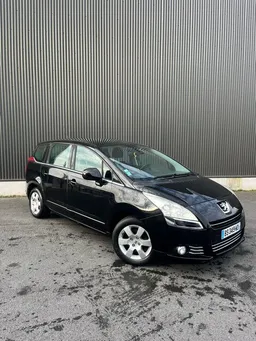 🌟 PEUGEOT 5008 PREMIUM PACK 1.6 HDI 112 cv KIT DISTRIBUTION NEUF AUCUN FRAIS À PRÉVOIR 🌟