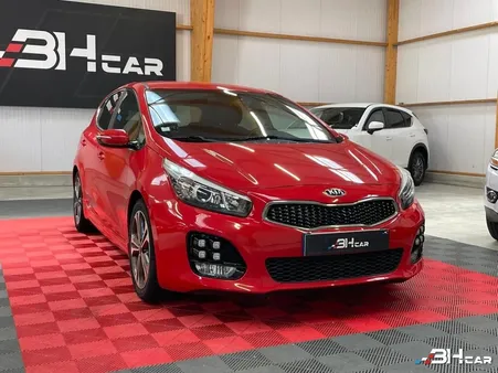 Kia Ceed 1.0 T-GDI 120 GT LINE
