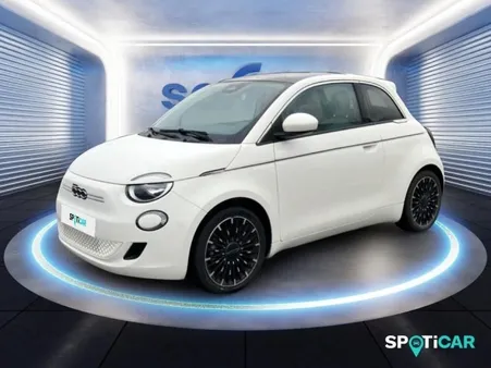 Fiat 500 e 118ch Icône Plus (Pack Style)