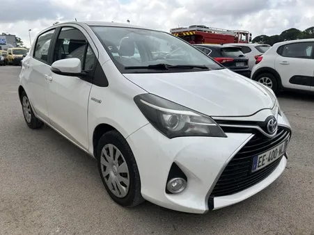 Toyota Yaris HSD 100H 73 CH HYBRIDE BVA