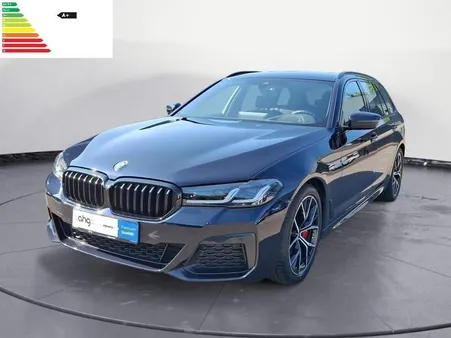 BMW Série 5 530d Touring Aut. M Sportpaket LED AHK Sitzheizung Kamera HaedUp Navi PDC