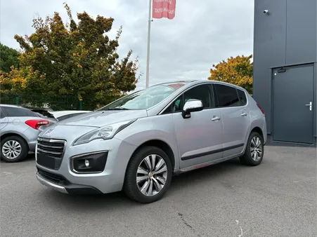Peugeot 3008 1.6 hdi 114 ch Boite auto Toit pano camera ct ok garantie 6 mois