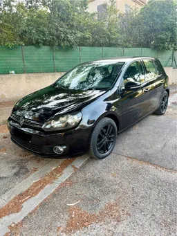 Volkswagen Golf VI 1l6 TDI 105CH auto