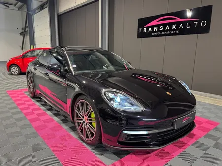 PORSCHE PANAMERA 4 V6 3.0 462 CV Hybrid PDK +PDLS + PACK SPORT CHRONO + TOIT OUVRANT PANORAMIQUE
