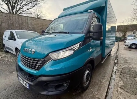 Iveco daily 35s14 boîte auto full led 2020 empattement 4100