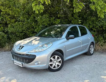 Peugeot 206 + 1.4i 75cv Pack Active & Clim