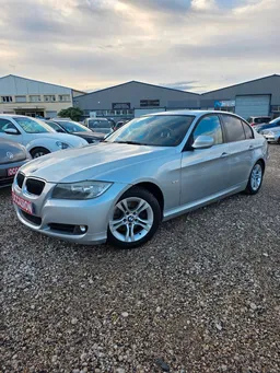 BMW SERIE 3 E90 LCI 320d 163ch 159Kms