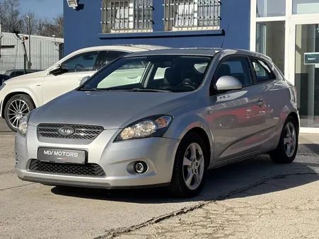 KIA CEED Pro 1.6 CVVT PRO COUPE Active